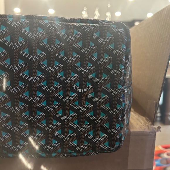SOLD Goyard Saint Louis LEOplaine Claire Voie Teal Blue reversible t - Picture 10 of 14